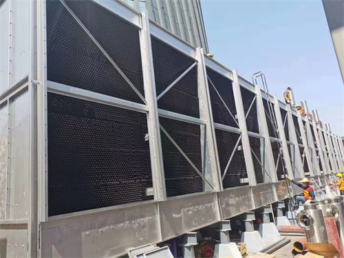 逆流閉塔與橫流閉塔之間有哪些區(qū)別？？(逆流塔和橫流塔哪個貴)